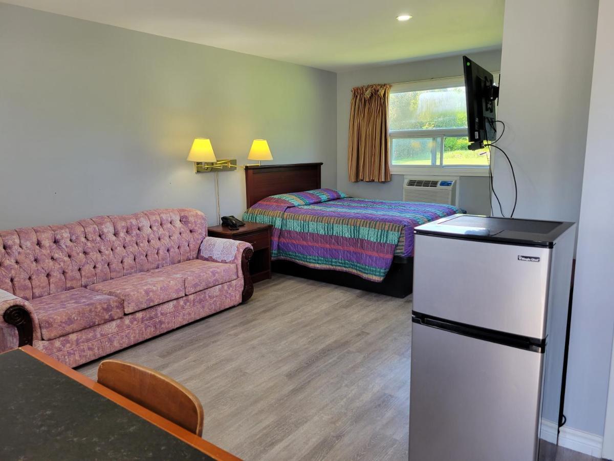 Knights Inn Cobourg Ngoại thất bức ảnh
