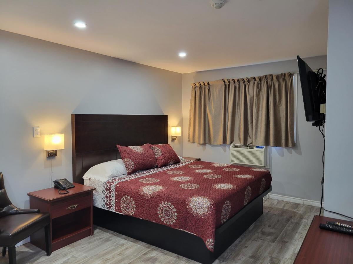 Knights Inn Cobourg Ngoại thất bức ảnh