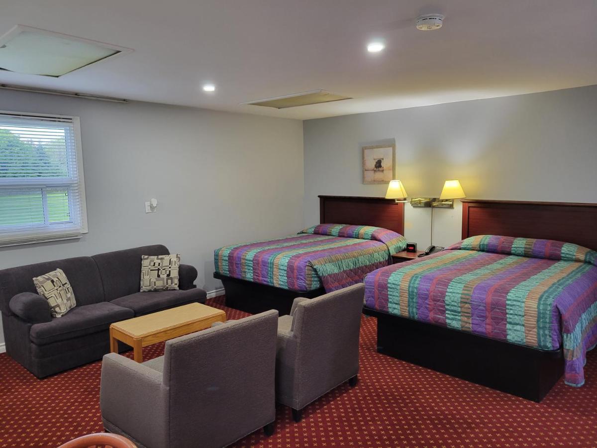 Knights Inn Cobourg Ngoại thất bức ảnh