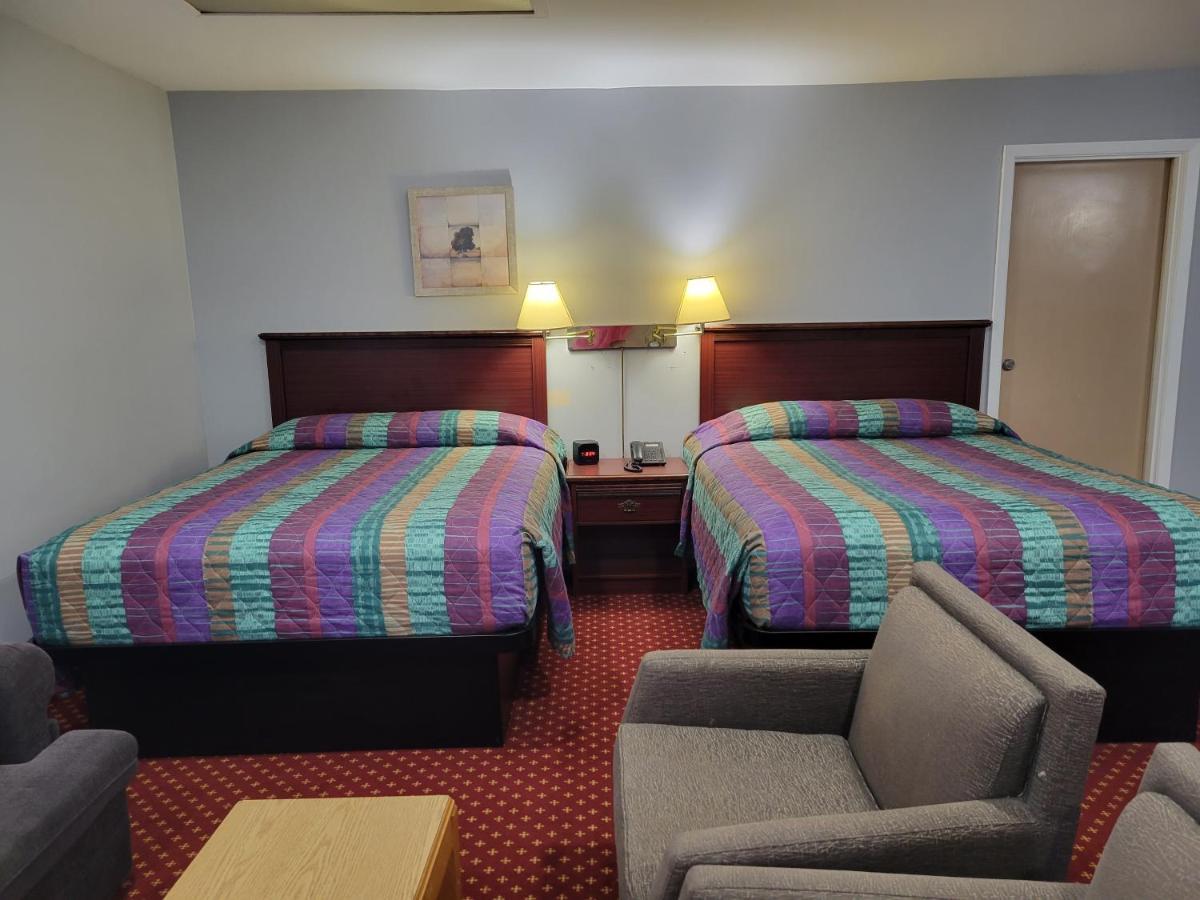 Knights Inn Cobourg Ngoại thất bức ảnh